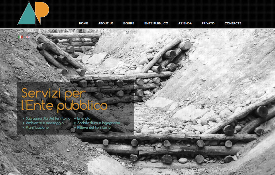 Project management per la realizzazione del sito web di ambientepaesaggio. Screenshot del sito ufficiale